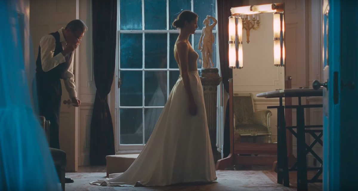 “The Phantom Thread” is “Fifty Shades of Grey,” Except Literally